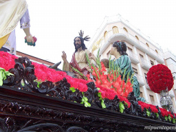 Entrada Jesus en Nazaret