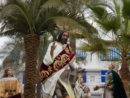 Entrada Jesus en Nazaret