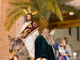 Entrada Jesus en Nazaret
